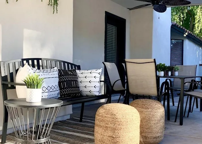 Ferienhaus Beautiful 5-bdrm Vacation Wheated Pool *