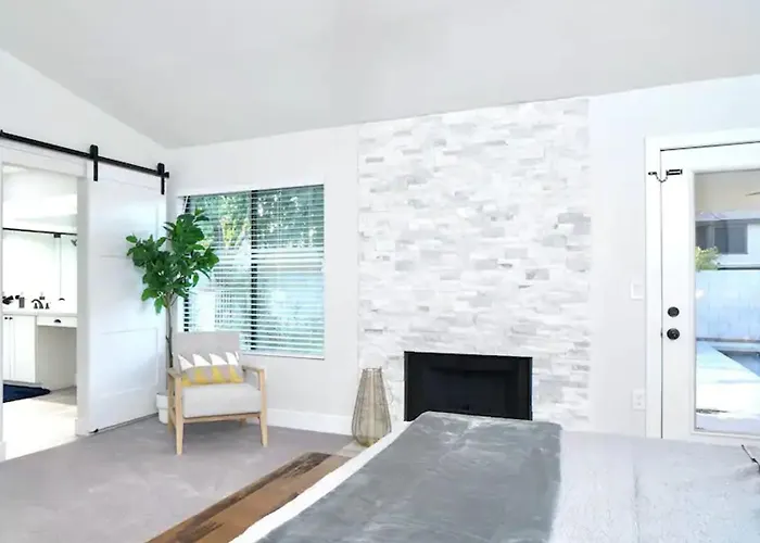 Ferienhaus Beautiful 5-bdrm Vacation Wheated Pool Scottsdale